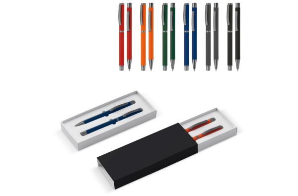 Zestaw metalowych produktów New York