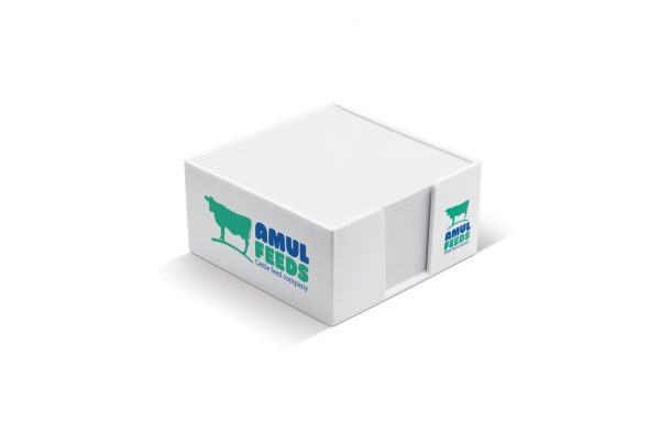 Pudełko z karteczkami 10x10x5cm